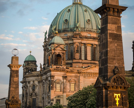 Aperture Tours-柏林必去景点