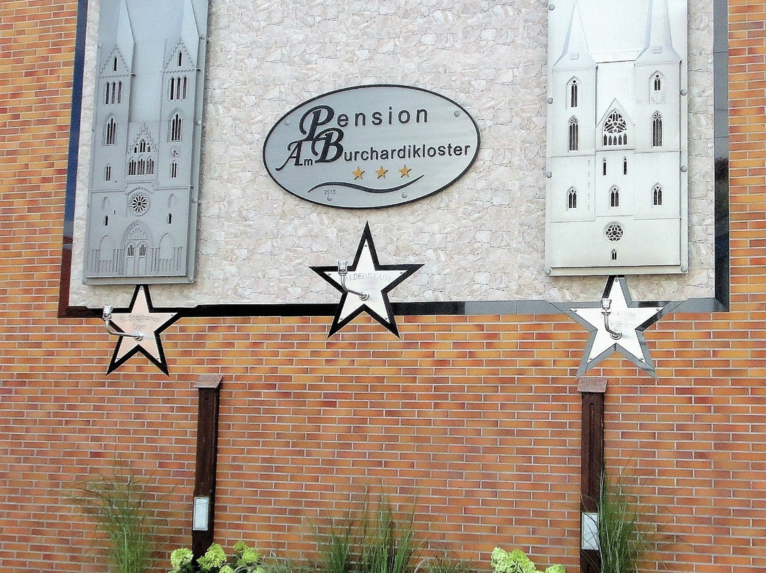 Oschersleben酒店住宿-Pension Am Burchardikloster