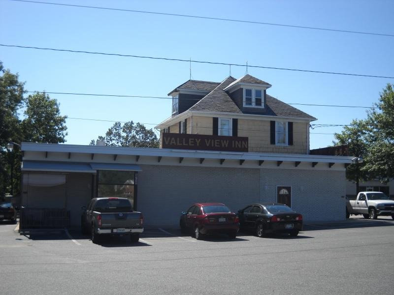 Valley View Inn