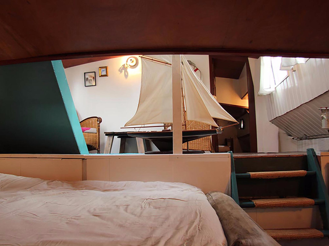 Lent酒店住宿-Opoe Sientje