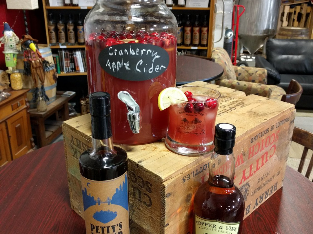 Cooper River Distillers景点图片