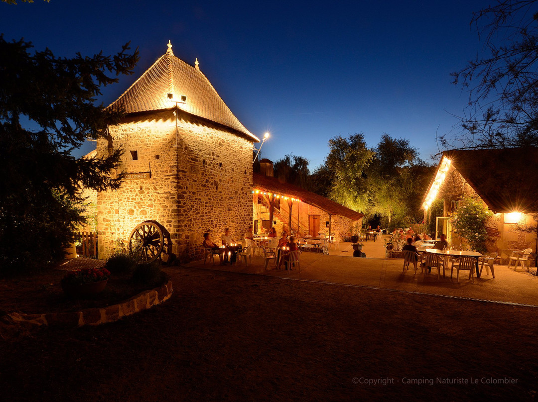 Camping Naturiste Le Colombier