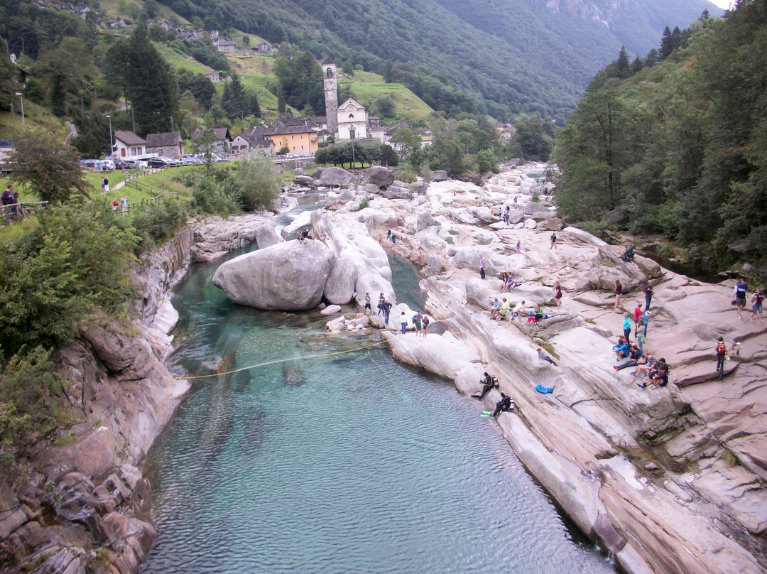 Lavertezzo旅游攻略图片