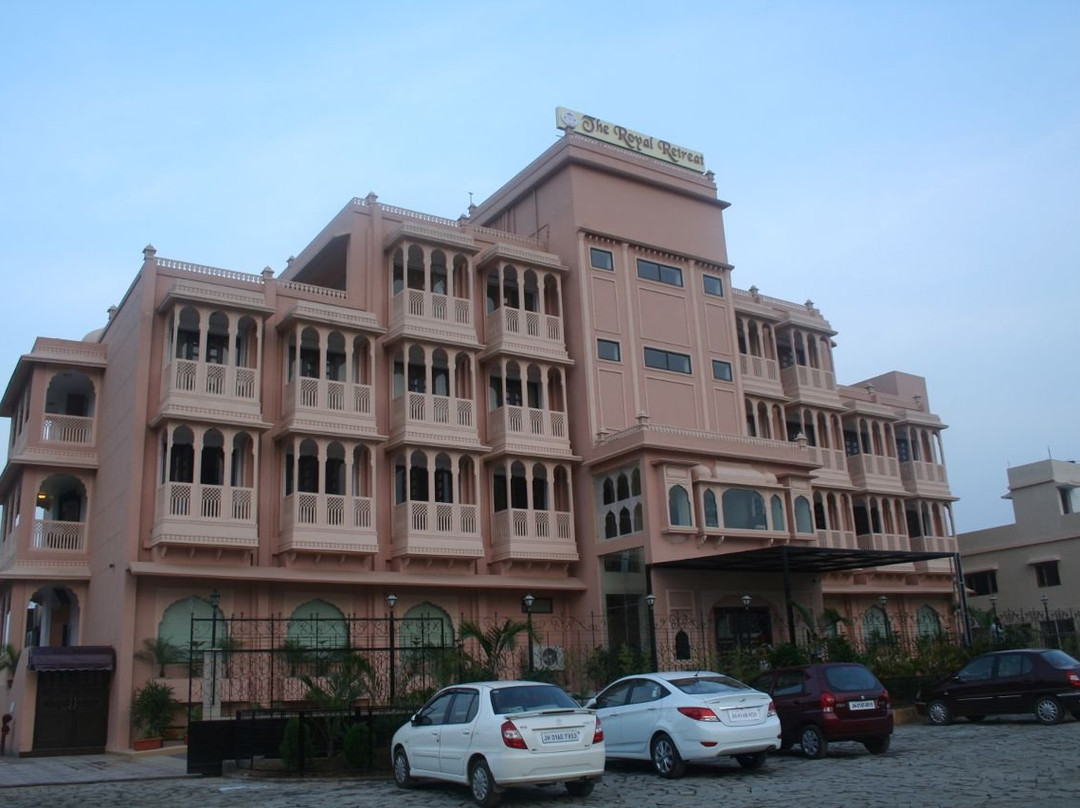 The Royal Retreat主图