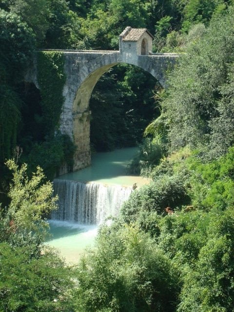 Ponte di Cecco景点图片