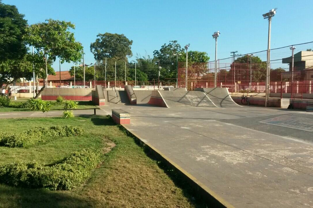 Praca da Independencia-Altamira必去景点