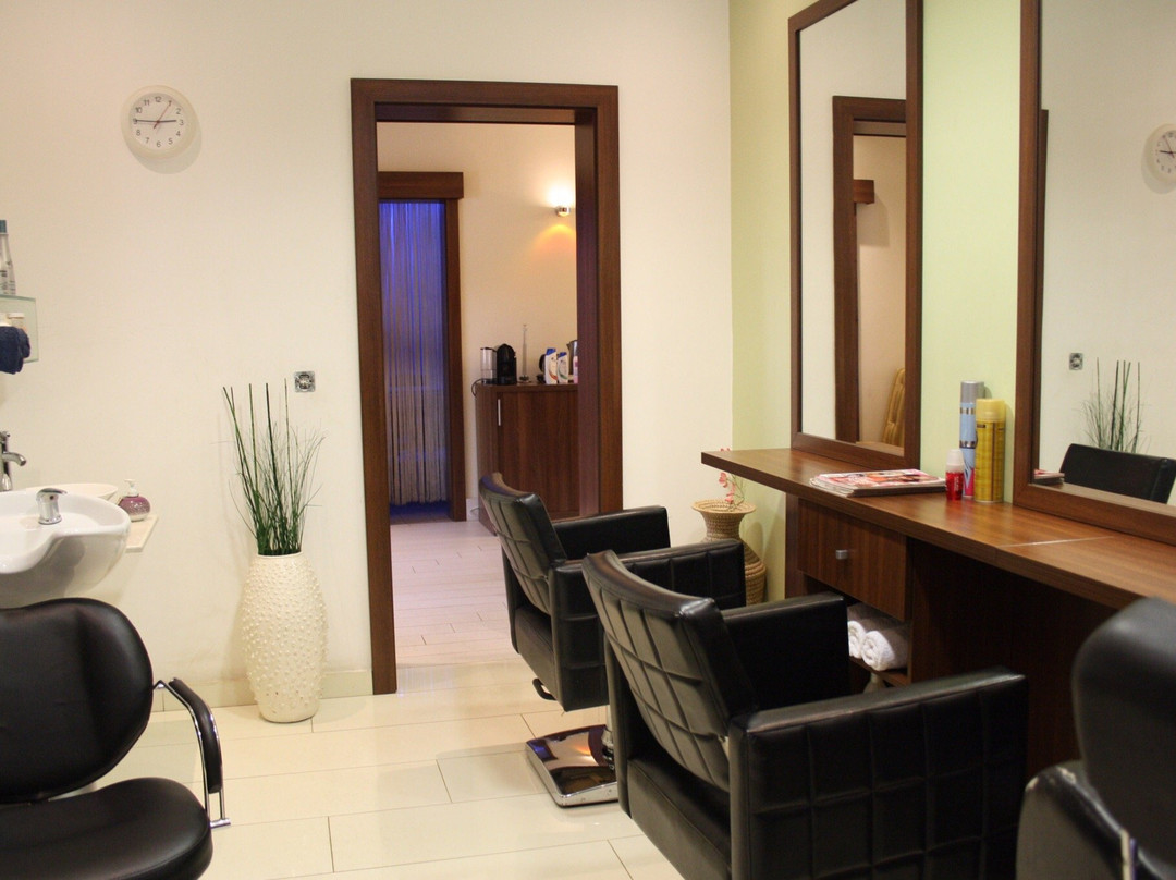 Beauty Addict-阿布贾必去景点