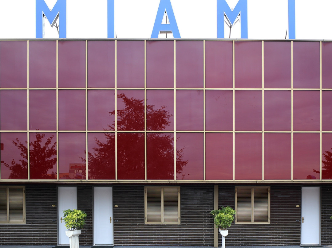 迈阿密汽车旅馆