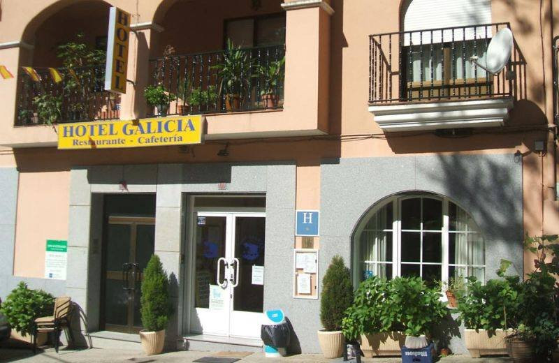 Banos de Montemayor酒店住宿-Hotel Galicia