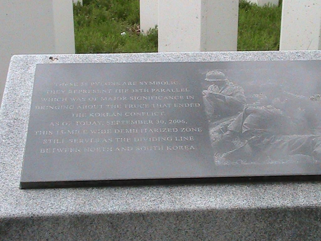 Korean War Veterans Memorial-欧弗兰帕克必去景点