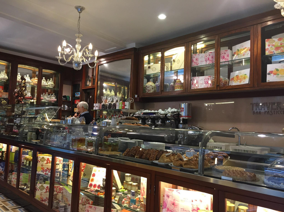 Neirone餐馆和美食-Pasticceria Traverso