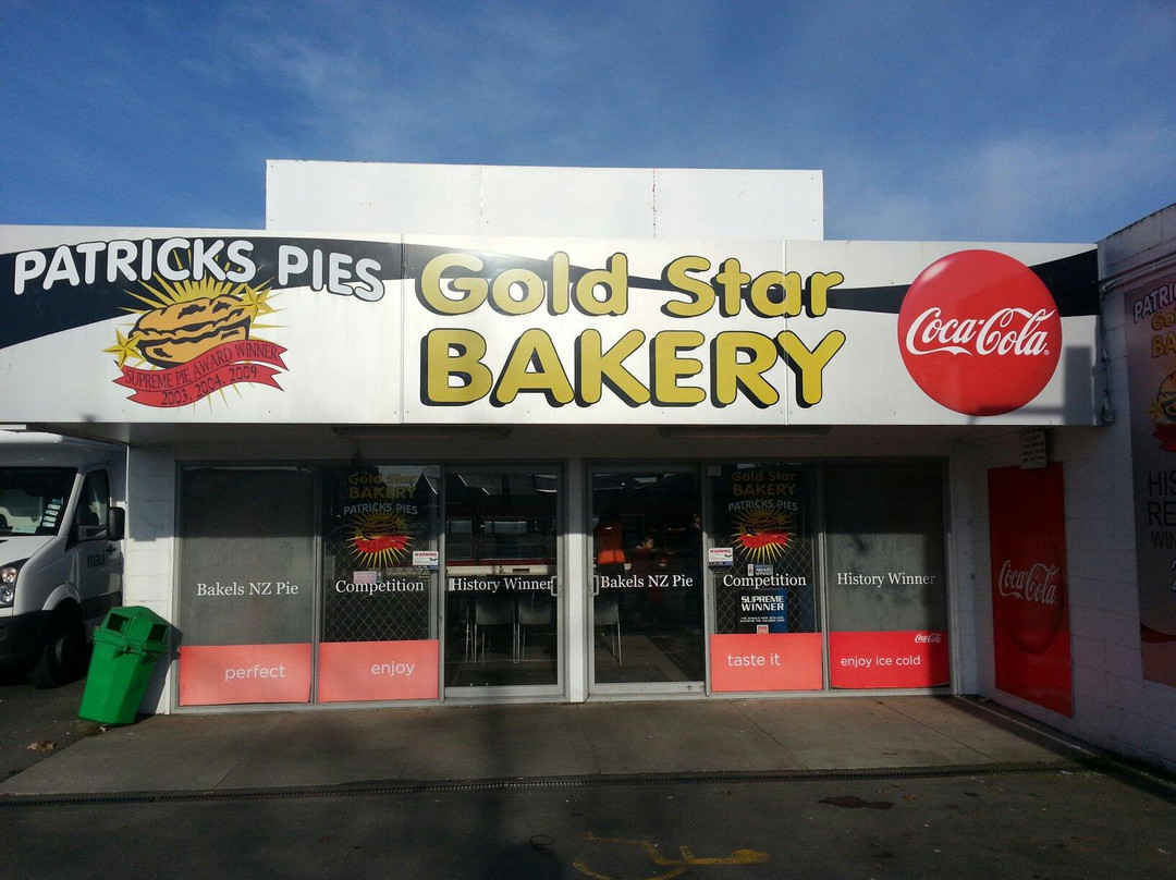 Goldstar Bakery and Lunch Bar