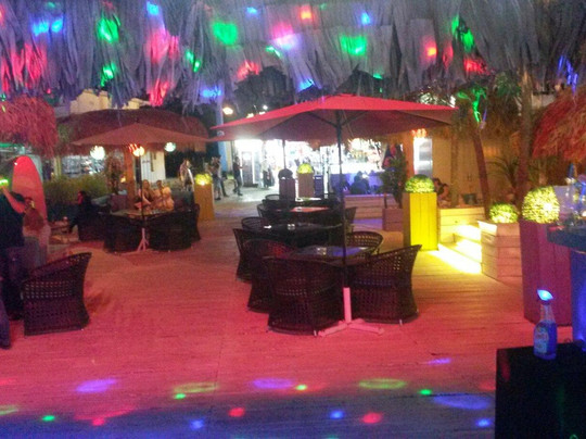 Gulliver Cocktail Bar-晴滩必去景点