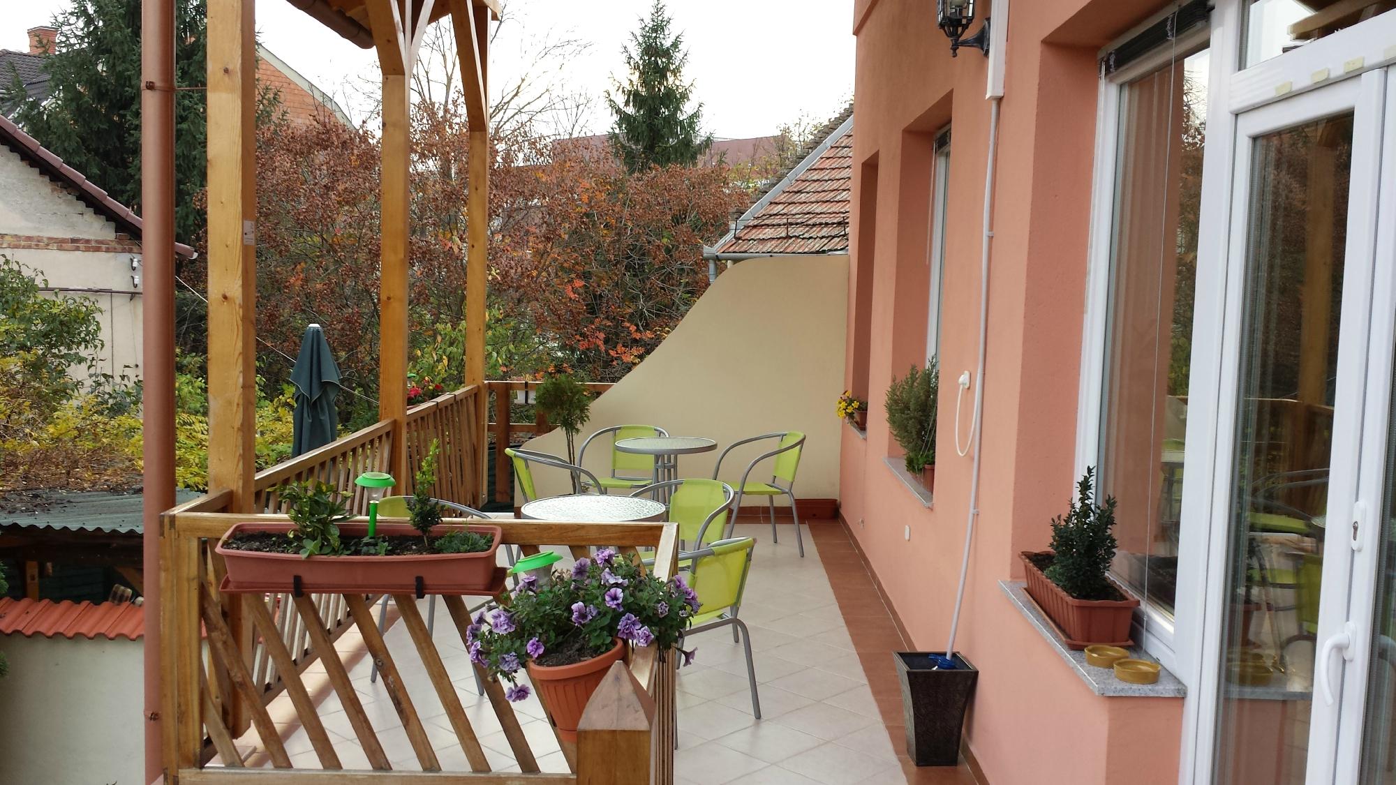 Aquarius Vendeghaz-官方