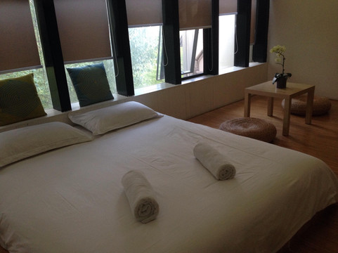 杭州江南驿青年良住（良渚文化村店）主图