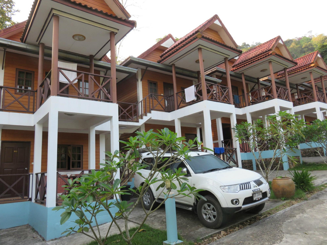 班蒲度假村主图