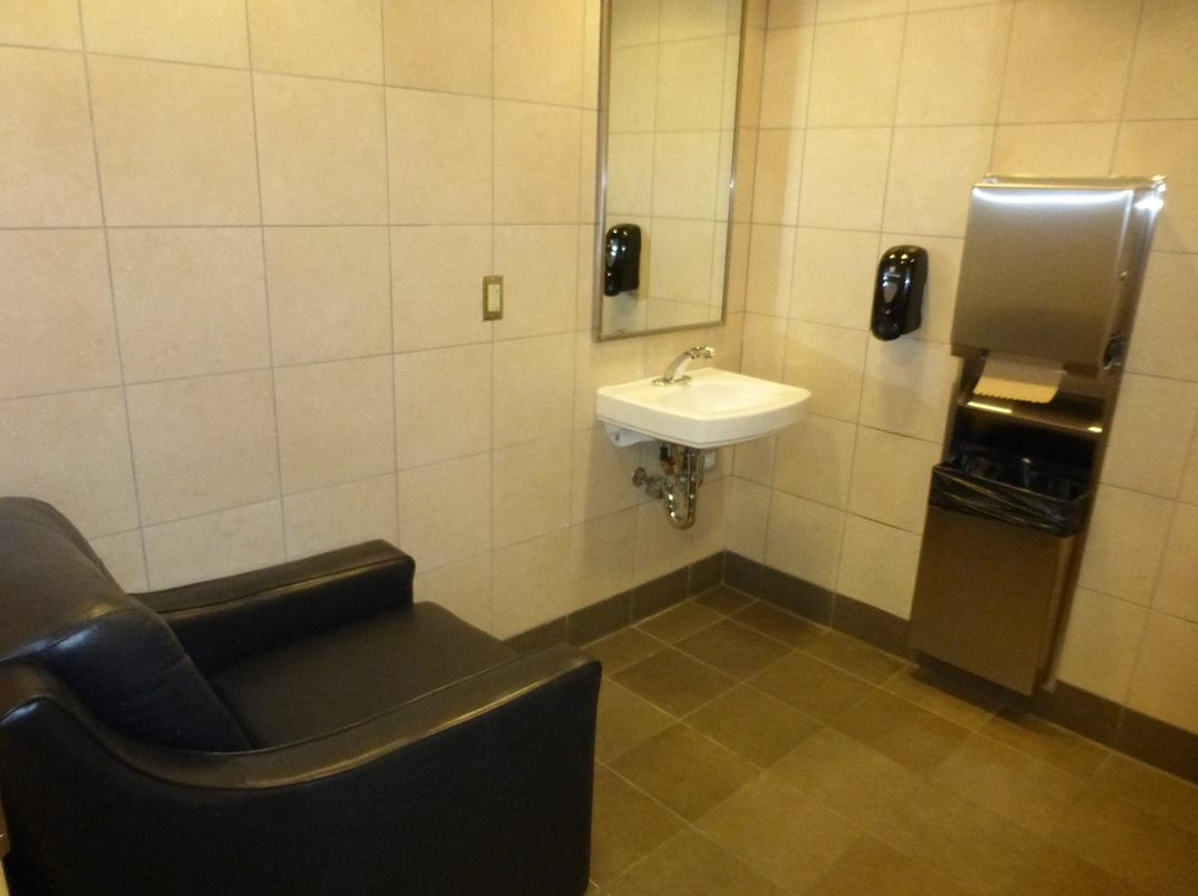 克里斯蒂娜购物中心-纽瓦克必去景点