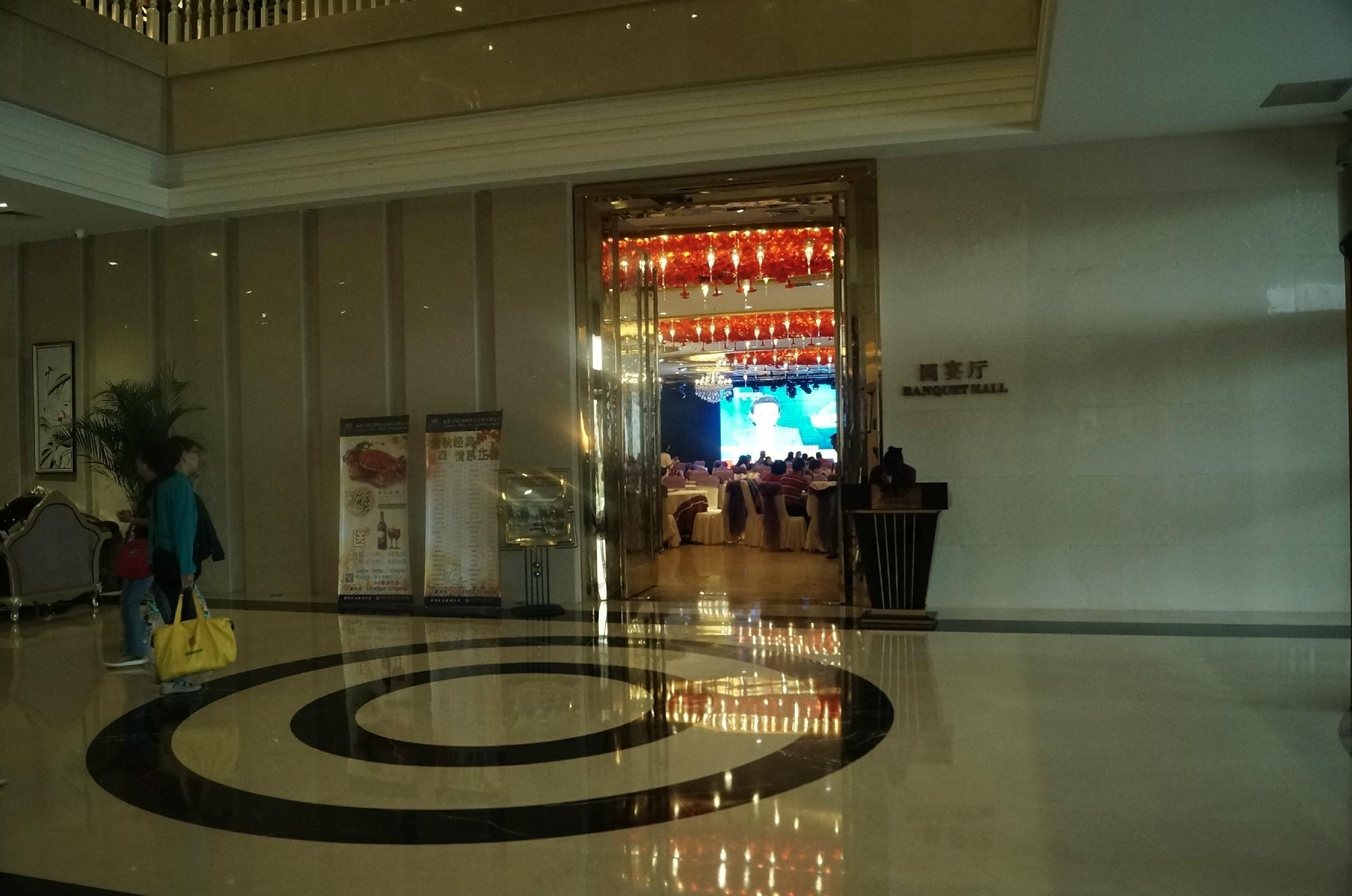贺州正菱大酒店-客卧