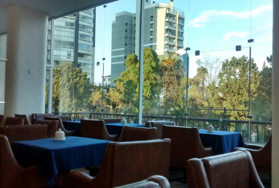 图里斯酒店