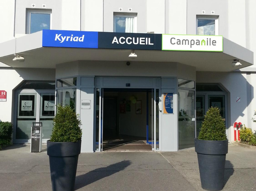 勒布朗-梅尼尔基里亚德酒店