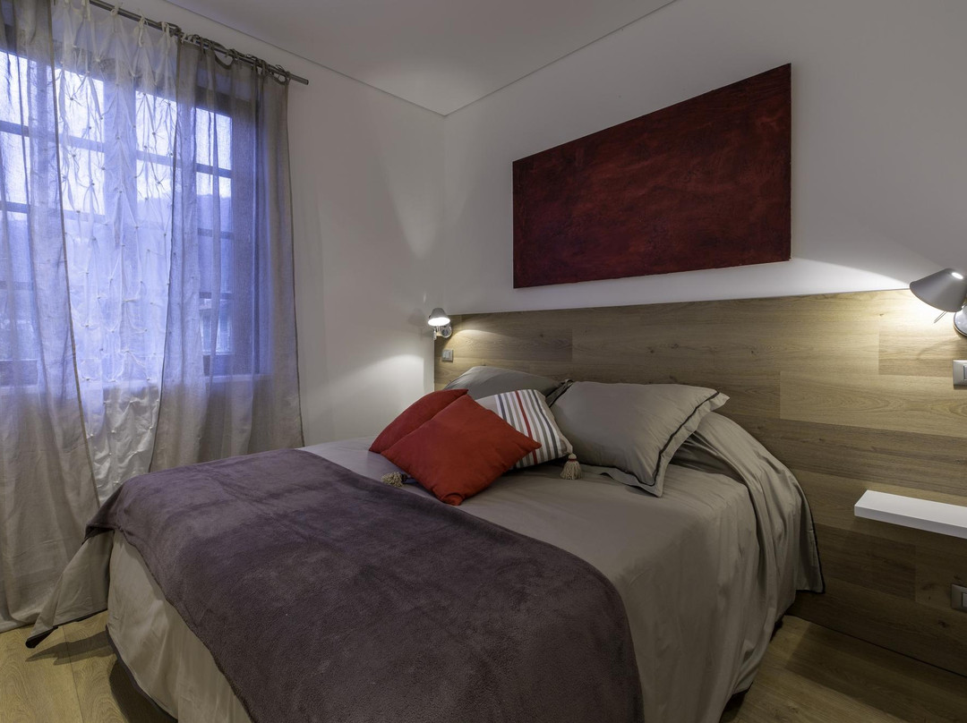 Acero Rosso B&B主图