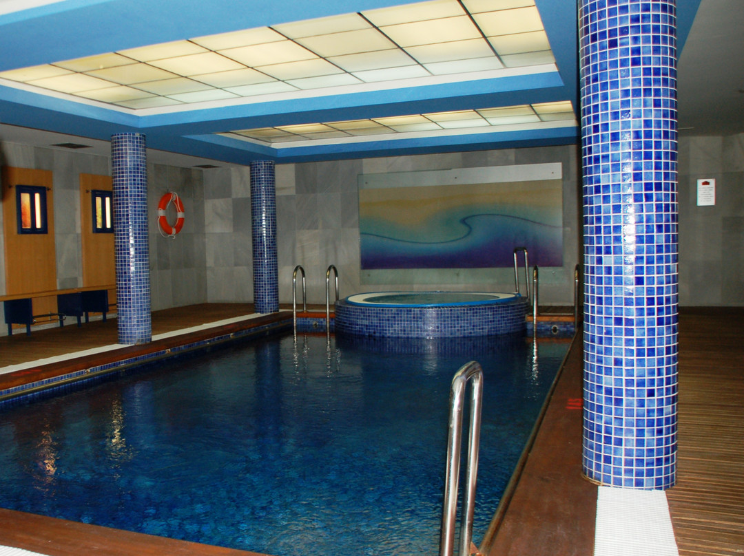 Perlora酒店住宿-La Estacion de Luanco Hotel