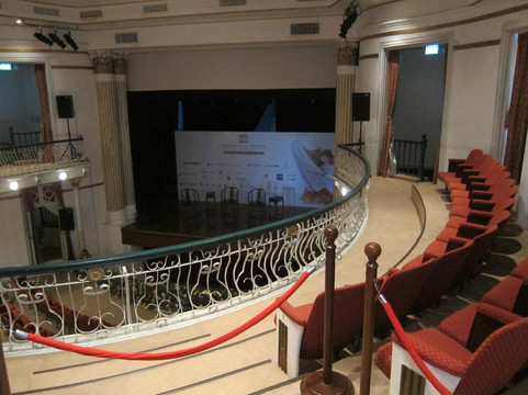 伯多禄五世剧院 -澳门必去景点