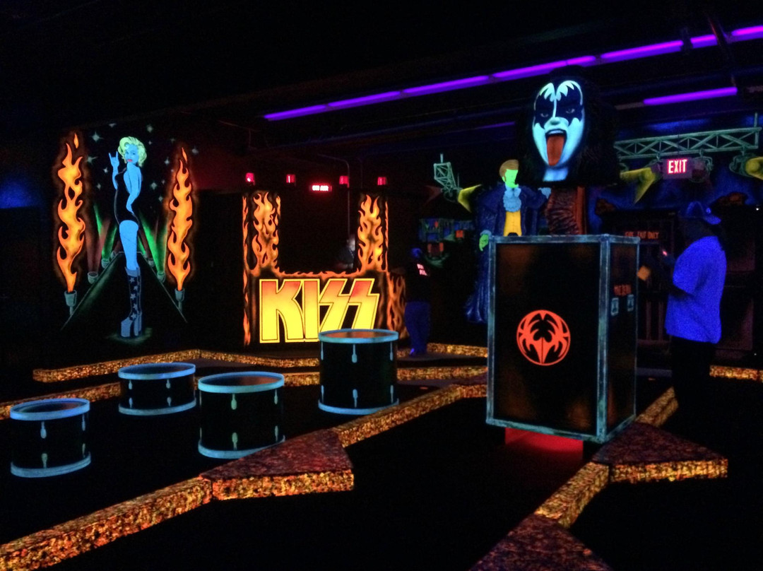 Kiss Monster Mini Golf-拉斯维加斯必去景点