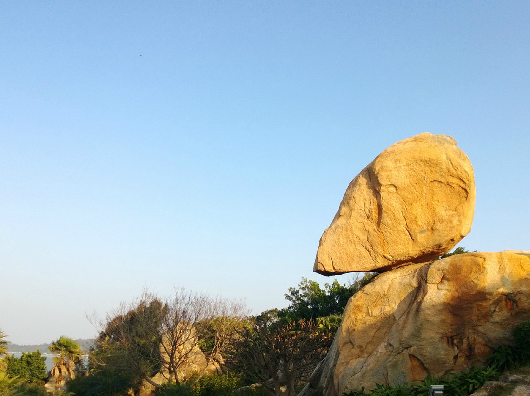 东山风动石景区-东山县必去景点