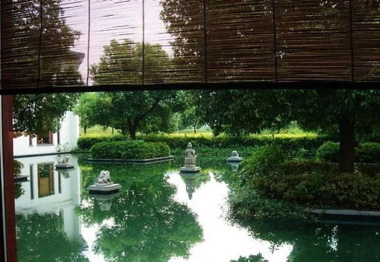 富春山居度假村主图