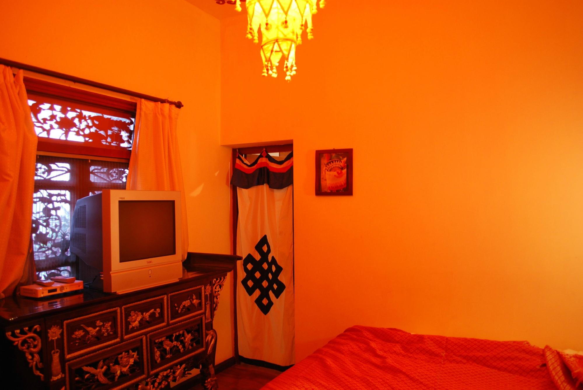 吉姆藏式酒店-客卧