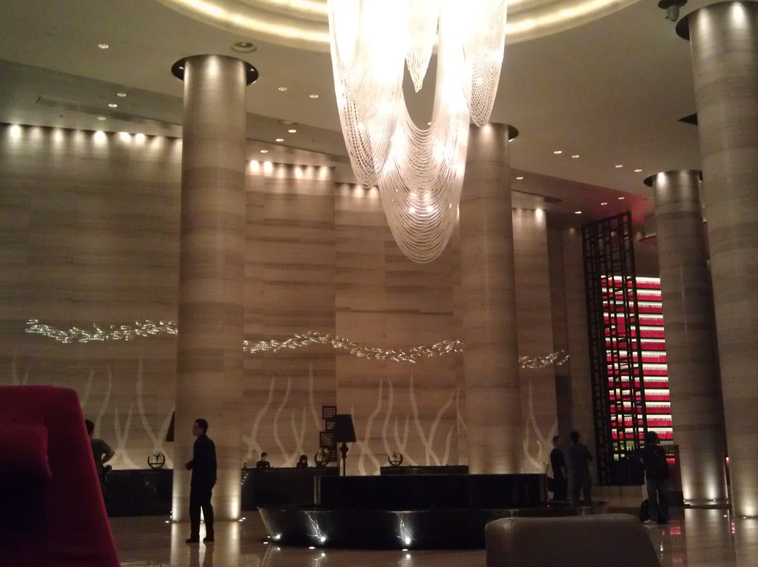 重庆富力艾美酒店主图