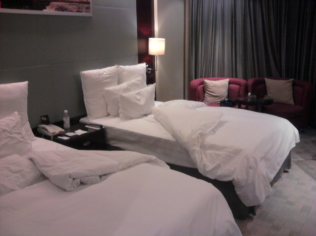 四川岷山饭店主图