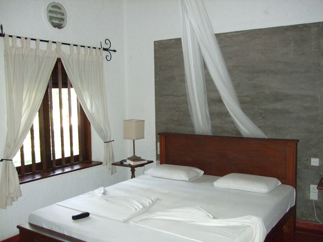 Kundasale酒店住宿-锡兰石简易别墅酒店