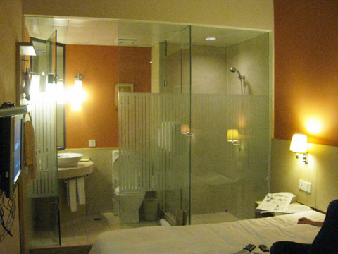 杭州怡莱连锁酒店龙翔店主图