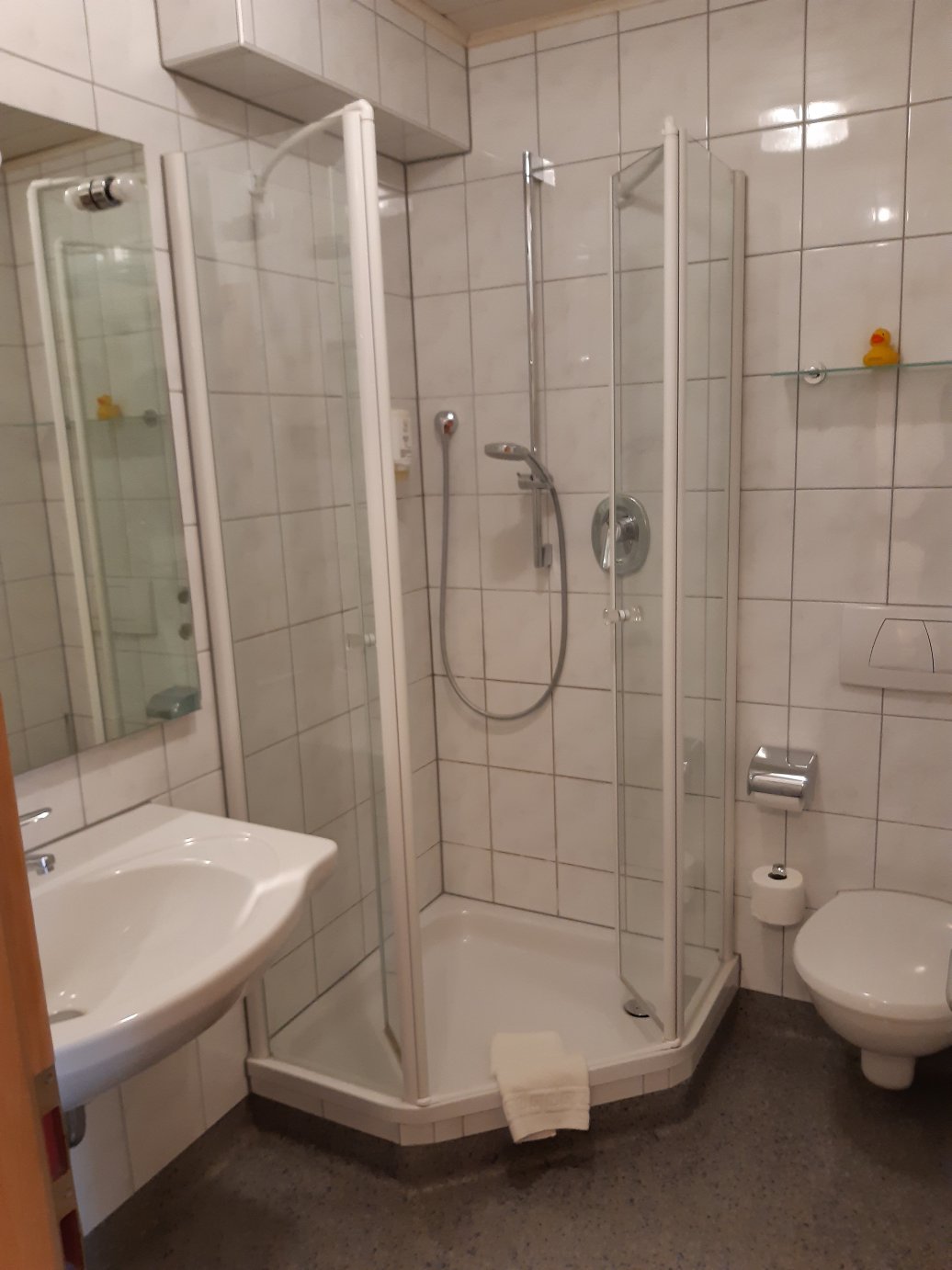 古登斯范斯TOP酒店-浴室