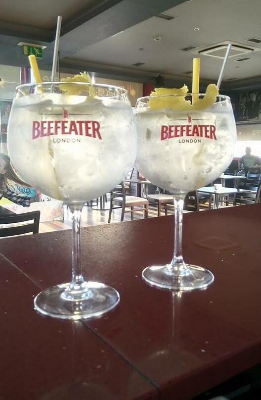 Gulpilhares餐馆和美食-Dimarecaffe