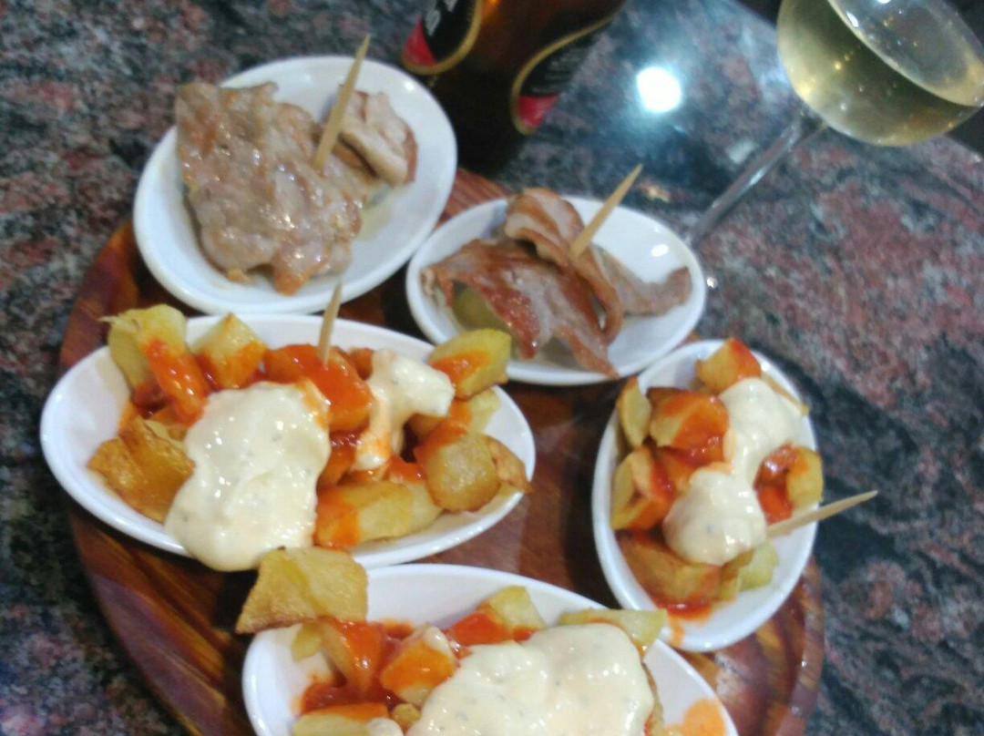 O Castro de Ferreira餐馆和美食-Cafe Bar Val do Neira