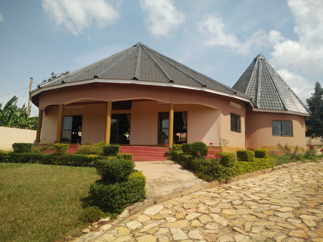 Kiboga餐馆和美食-the Esuubi Cafe