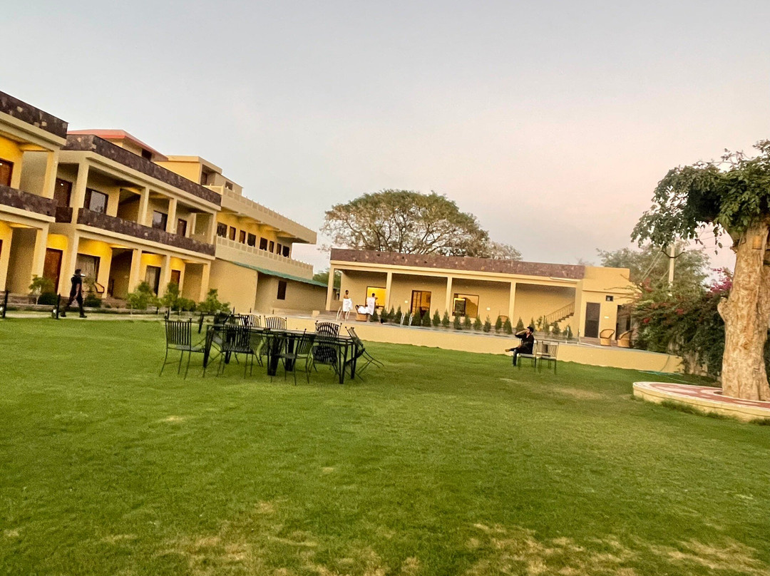 瑟瓦伊马托布尔酒店住宿-RajBagh by Aaryam