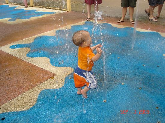 银元城主题乐园-布兰森必去景点