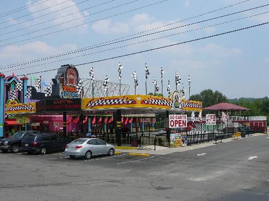 Rockin' Raceway Arcade-皮金福奇必去景点