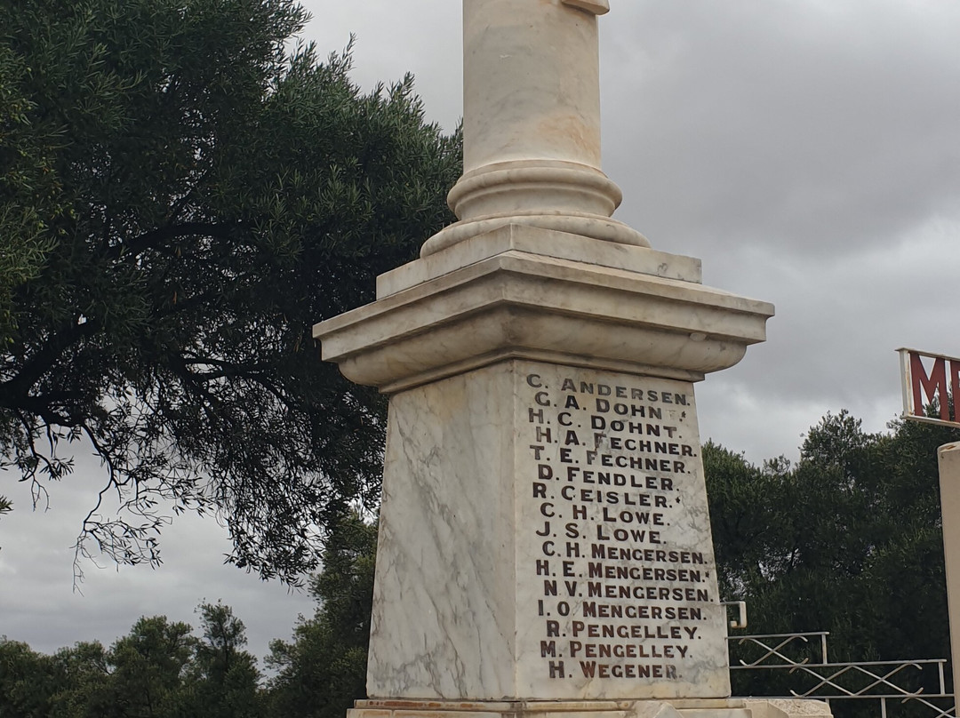 Palmer War Memorial景点图片