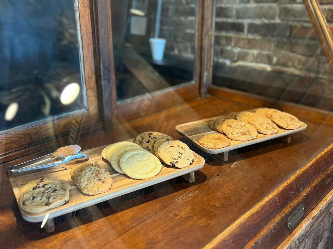 Mimi’s Market & Royal Cafe