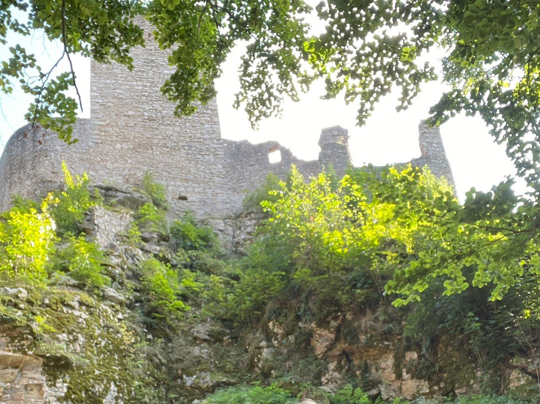Choustnik Castle Ruins-Choustnik必去景点