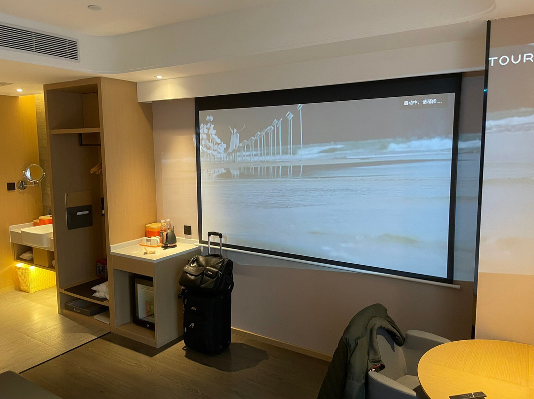 淮北政府广场亚朵酒店主图