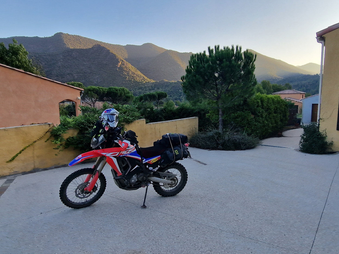 峡谷花园酒店主图