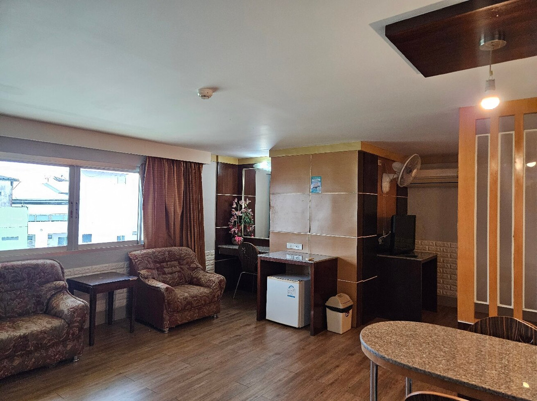 Satit Grand View Hotel主图