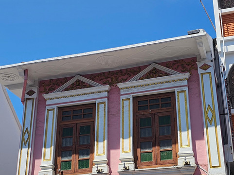 Let's Go Taxi & Tours Phuket-普吉镇必去景点