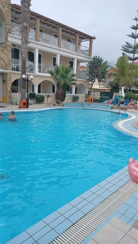 Club Zante Plaza主图